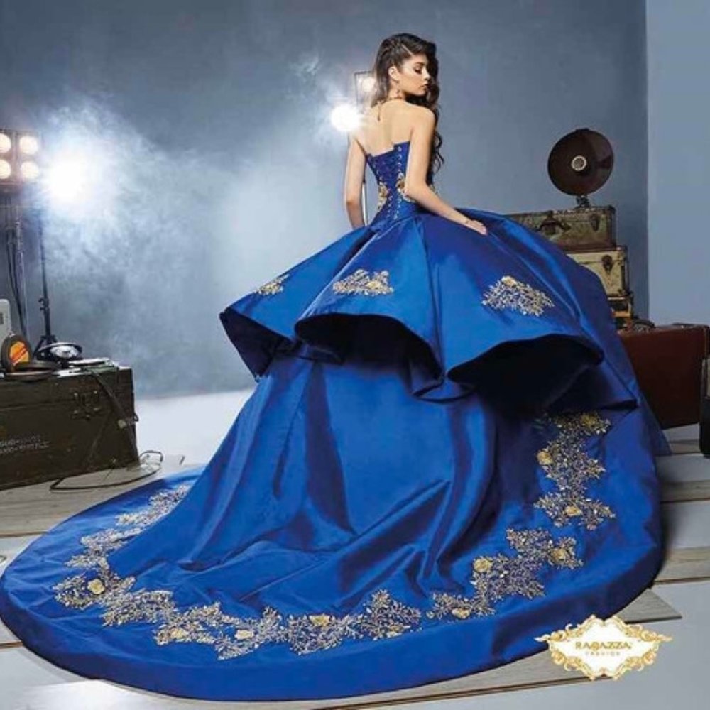 Ragazza Dress - Quinceañera, Wedding, Prom Dress!